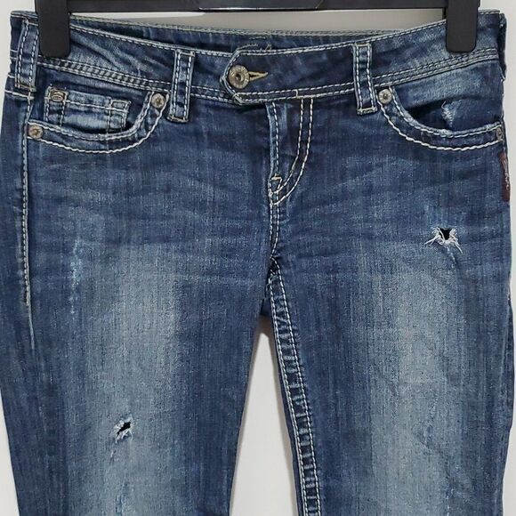 SILVER Tuesday dark wash crop jeans - Picture 2 of 8